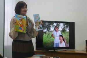 Півтори сотні книг бібліотеці від Валентини Штинько