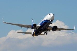 У Росії під час польоту сталася аварійна ситуація з літаком Boeing 737, на борту якого перебували 173 людини