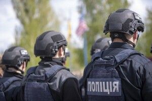 Поліцейські мають бути фізично здорові й психологічно стійкі