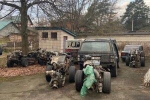 У Сарненському районі затримали 9 осіб, що нелегально добували бурштин