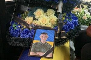 На Волині громада назавжди попрощалася з загиблим на війні Героєм-сиротою (Фото)