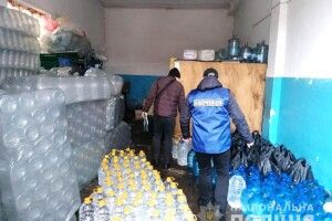 На Рівненщині «накрили» підпільну гуральню (Фото)