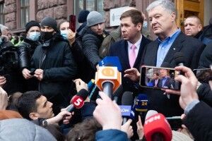 Адвокат Ілля Новіков: слідство відмовляється допитувати Зеленського і Арахамію, бо це не вписується в їхній сценарій