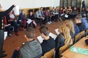 Учнів турійських шкіл навчали бути лідерами