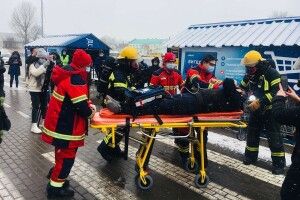 У Нововолинську «горів» «Епіцентр К», вивезли «потерпілого»