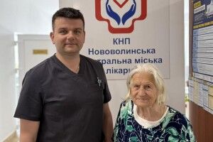 У місті на Волині успішно провели складну операцію 88-річній пацієнтці