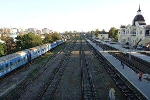 «Все у пухирях, волосся згоріло»: розповіли про стан луцького підлітка, який хотів зробити селфі на даху потяга (Відео)