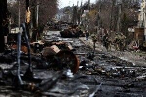 Сценарист «Карткового будинку» знімає фільм про Бучу
