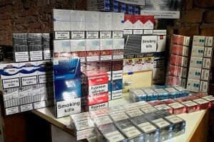 На Волині викрили осіб, які зберігали контрафактні тютюнові та алкогольні вироби (Фото)