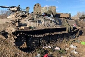 Величезні втрати ворога під Харковом: сотні свинособак стали органічним добривом для української землі