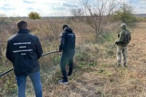Контрабандисти проклали двохкілометровий спиртопровід дном водосховища (Відео)