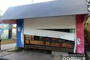 Юні та зухвалі: в Ковелі злапали банду патрачів торговельних кіосків – серед зломисників було й дівчисько