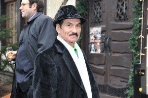 Лікарі дивуються: хворий двосторонньою пневмонією 90-річний Чапкіс розповів, як почувається