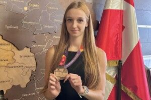Волинська влада привітала легкоатлетку, яка виборола історичну медаль для України