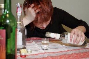 Бруд, алкоголь і хвора дитина: на Волині горе-матір уникнула покарання