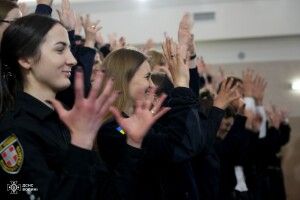 Волинські рятувальники опанували мову тиші