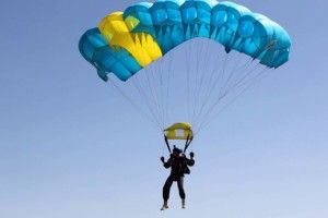 Сьогодні – День парашутиста
