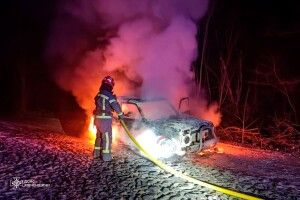 Хто підпалив автомобіль на Рівненщині?
