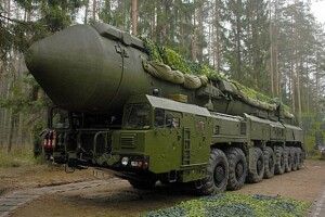 «Помірялися» ядерними бомбами