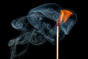 Рівненські рятувальники на місці пожежі знайшли мертвого чоловіка