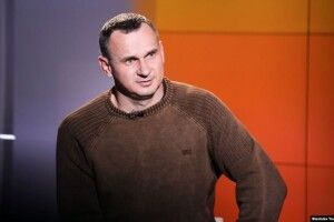 Сенцов став на облік у військкоматі