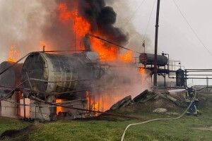 На Різдво горіла нафтобаза