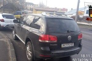 У судовій справі про дорожні знаки луцькі муніципали виграли в адвоката