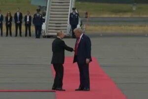 Трамп і Путін поїхали в одному авто