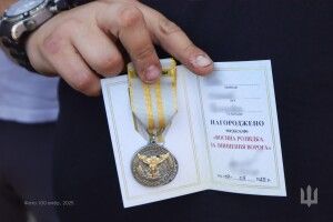 На Торецькому напрямку відзначили розвідників волинської «сотки»