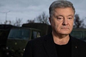 Порошенко в інтерв’ю «Голосу Америки»: путін використовує як зброю продовольство, енергетику, біженців, світ має його зупинити