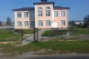 У Любешівському району облаштували площу перед будинку культури