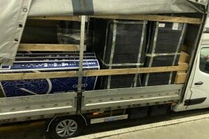 Серед харчових добавок прикордонники виявили понад 1 тисячу мобільних телефонів та телевізори (Фото)