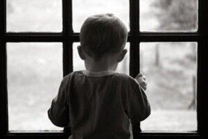 2-річний хлопчик помер від голоду: батькам дали умовний строк