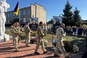 У місті на Волині відкрили пам'ятні банери трьом полеглим Героям 