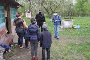 Для батьків, які раніше зловживали спиртним, камінь-каширські правоохоронці  і соцпрацівники провели профілактичні бесіди