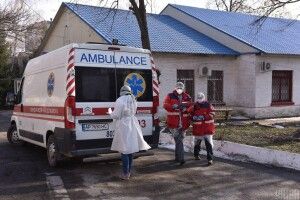 Матимемо на літо шалену захворюваність: лікар попередив про небезпеку індійського штаму коронавірусу