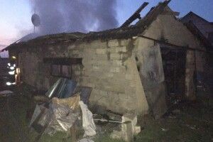 У гаражі в Сарнах виявили мертвих чоловіка та жінку