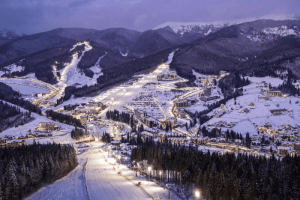 Які гірськолижні курорти розпочали сезон катання