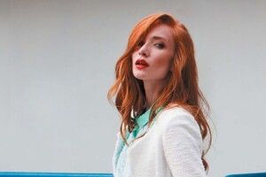 Встромила ніж у серце: відома російська модель вбила чоловіка через ревнощі (Фото)