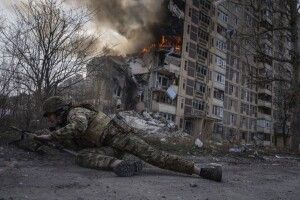 Силам оборони України доведеться відходити з Авдіївки ще до Нового року – Дикий