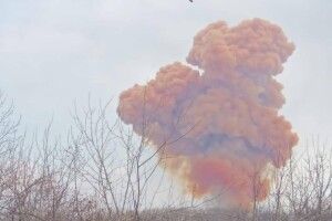 Окупанти влучили снарядом у цистерну з азотною кислотою (Фото)