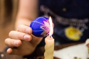 Лучан кличуть позмагатися на краще написання писанки