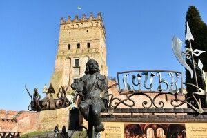 Місто, що лікує: у Луцьку організували екскурсію для Воїнів (Фото)