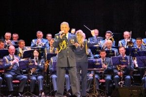 Оркестр військових льотчиків свої виступи на Волині розпочав у Локачах