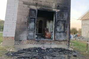 У селі на Волині горів храм УПЦ мп