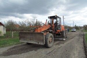 У Старовижівській громаді погрейдерували комунальні дороги