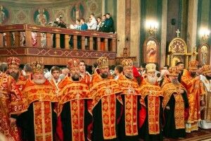 УПЦ МП звинуватила Порошенка і ПЦУ в створенні приводу для вторгнення росії