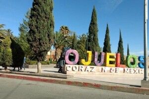 Охуелос: Роскомнагляд обурений назвою мексиканського міста