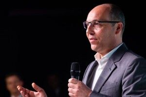 «Задзеркалля»: Парубія викликали в ДБР, бо він нібито… не допустив до виборів Шарія!