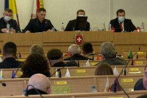 Рівнеоблрада вимагає у президента і Верховної Ради перейменувати Росію на Московію